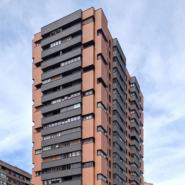 fachada ventilada deusto